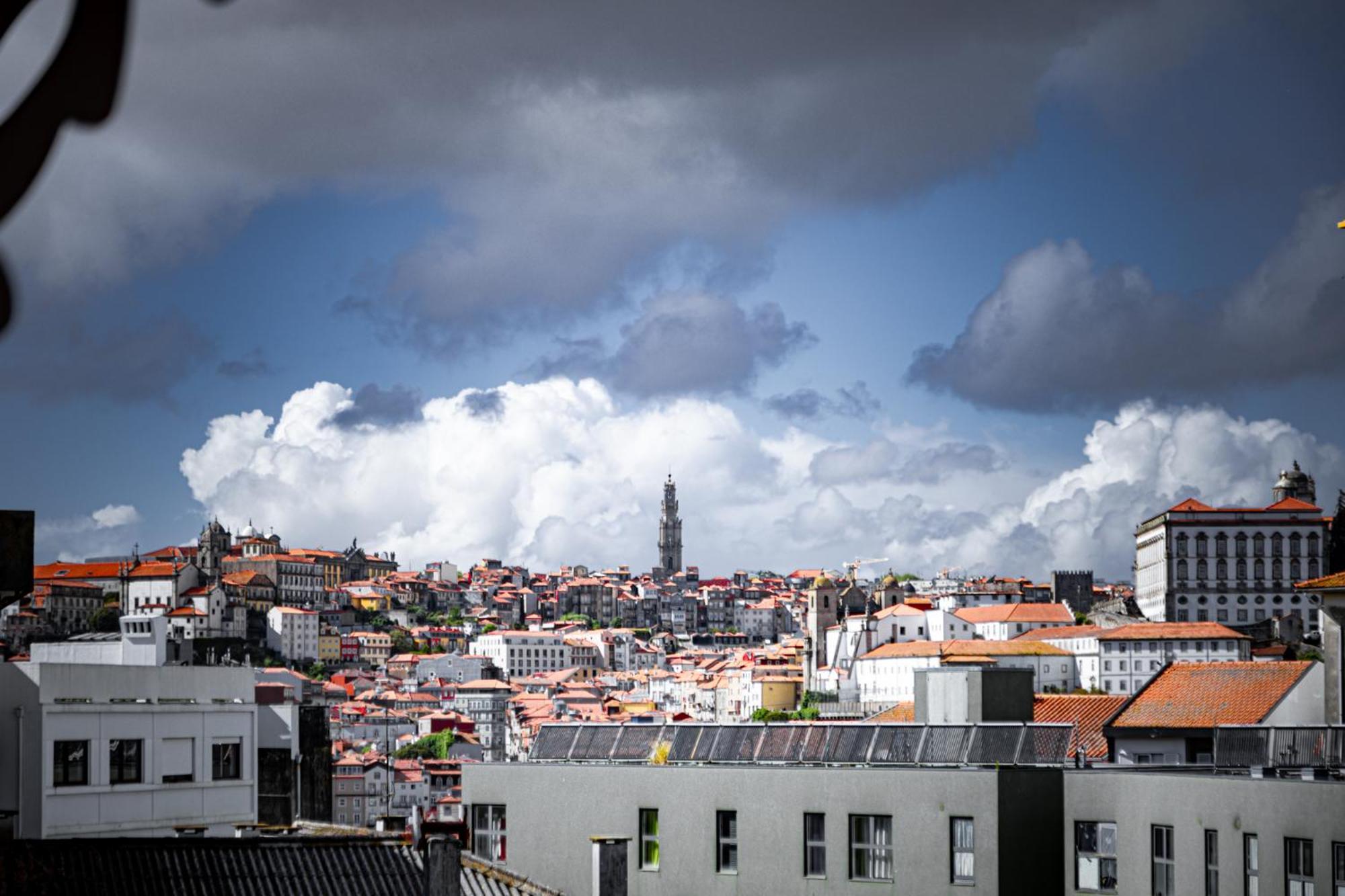 Fervenca Suites Vila Nova de Gaia Exterior photo