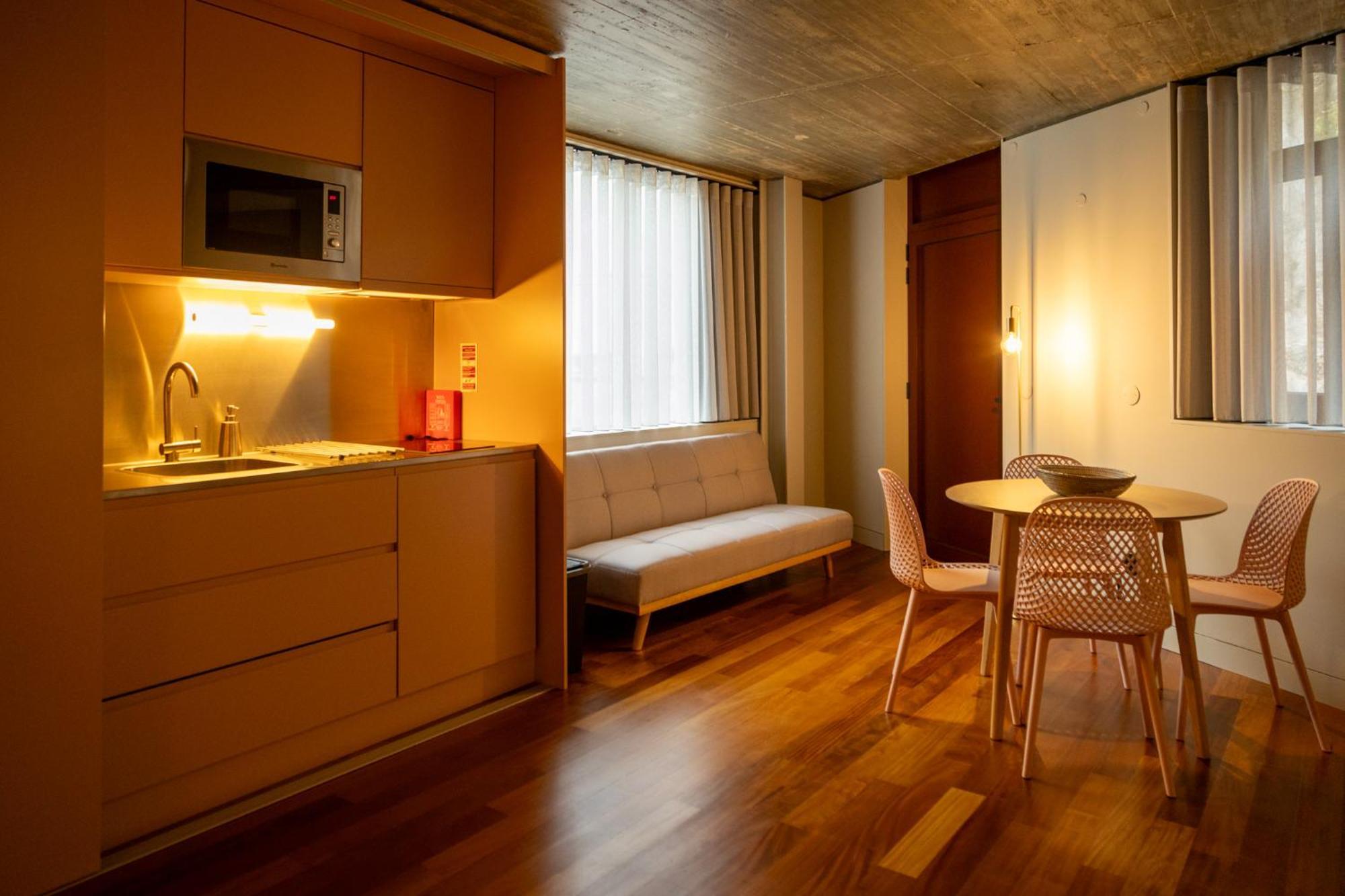 Fervenca Suites Vila Nova de Gaia Exterior photo